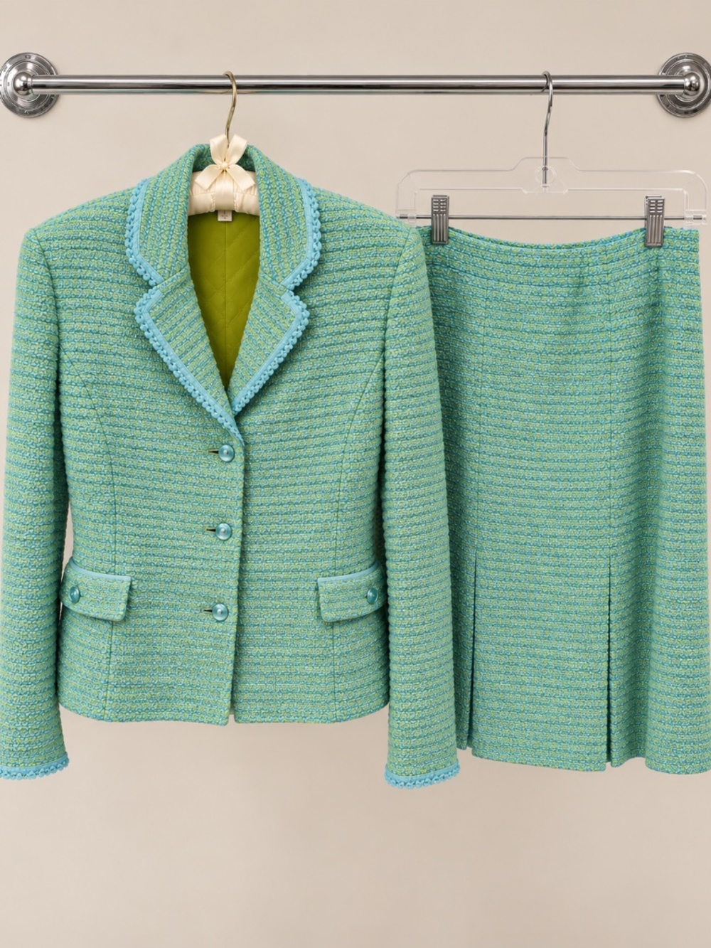 St. John Couture Aqua Knit Jacket Skirt Suit Set Size 6/4